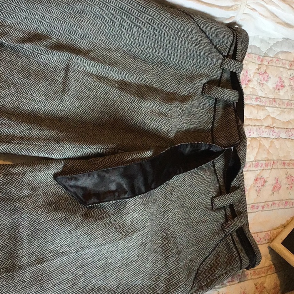 NWT TO THE MAX Trousers with tie belt